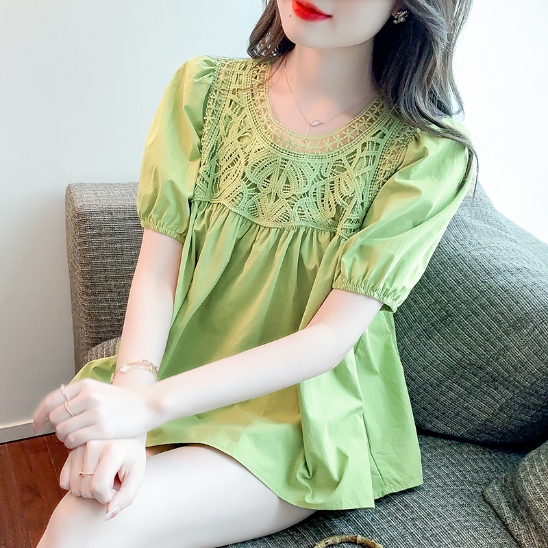 Real photo of lace spliced ​​doll shirt for women in summer new age-reducing beautiful small shirt French puff sleeve shirt top