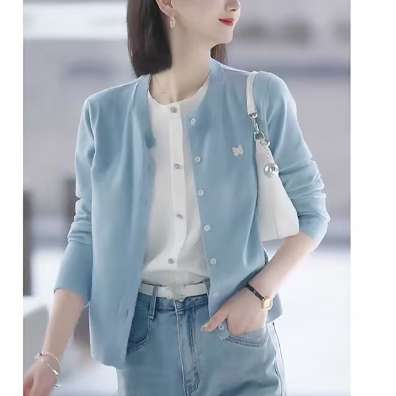 Fake two-piece blue knitted cardigan for women 2025 spring new temperament round neck sweater jacket high-end top