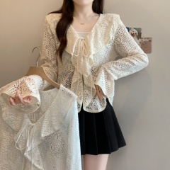 Real shot-2025 large-size women's new style fat girl French romantic V-neck ruffle waist-hugging slimming lace top