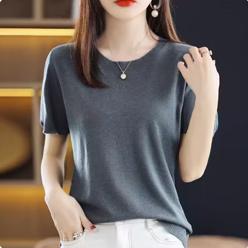 Knitted short-sleeved T-shirt for women in summer 2025 new thin round neck loose slim half-sleeved wool base shirt top