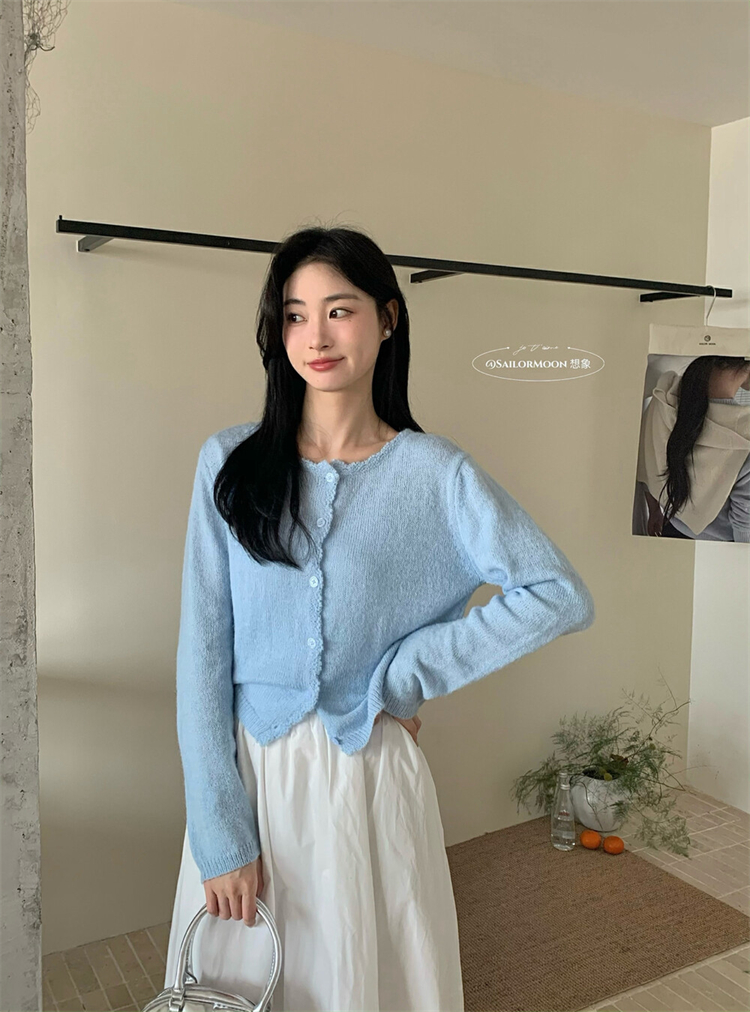 Imagine's new spring 2025 new gentle solid color round neck cardigan warm sweater top