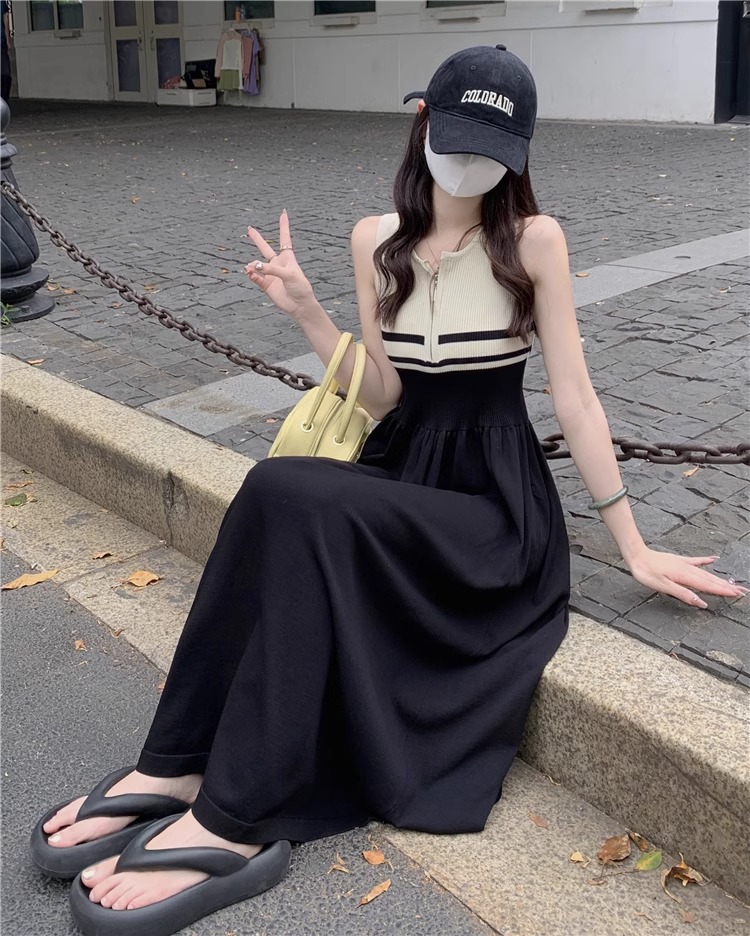 Striped vest dress for women, summer little slim waist, spliced ​​contrasting sleeveless long skirt knitted base skirt
