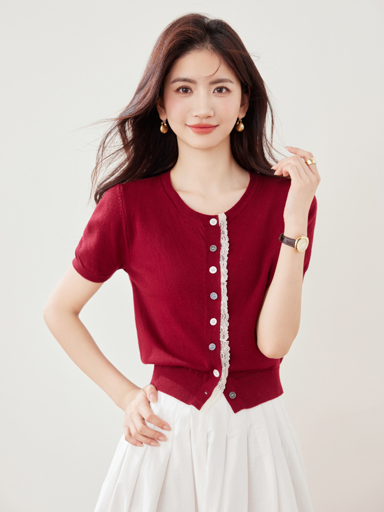 Real-life spring and summer new short-sleeved women's sweater with short lace lace cardigan sweet little jacket for women
