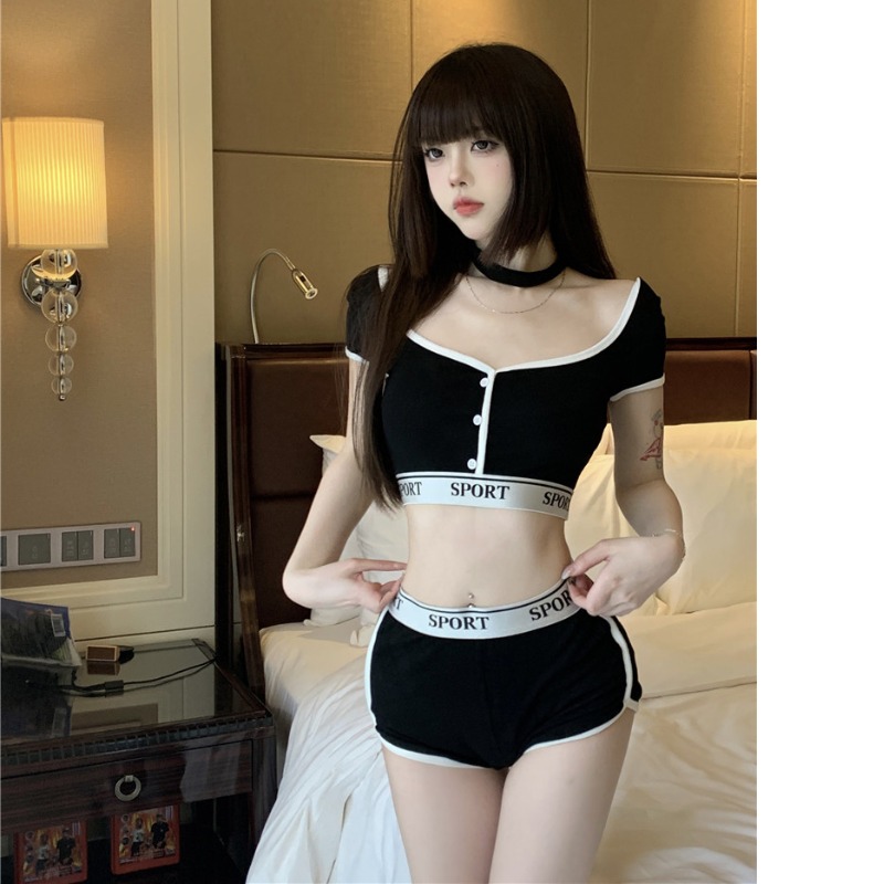 Shipped New Summer Sweet Cool Sports Short Sleeve T-Shirt Set Women's Sexy Shorts Retro Two-Piece Set