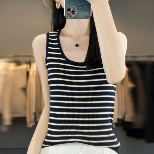 New Korean style fashionable simple round neck contrasting striped slim vest