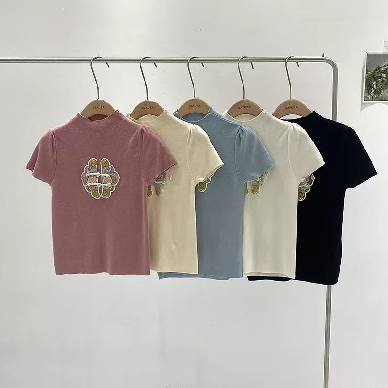 New Chinese style embroidered knitted short-sleeved T-shirt for women in summer slim stand-up collar base shirt puff sleeve top