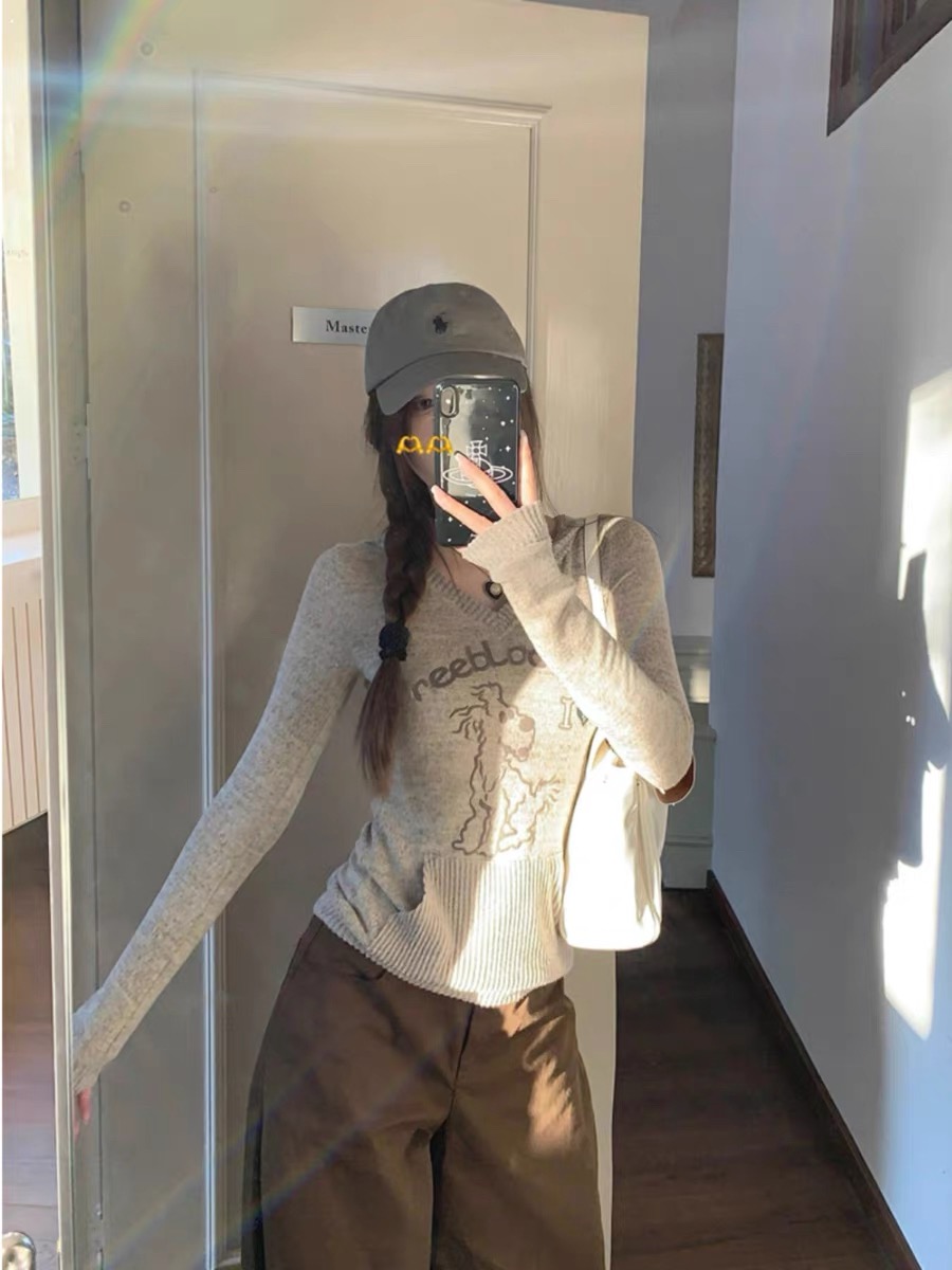 Three-three American dog-tight new autumn style lazy style versatile simple puppy hot girl slim long-sleeved top for women