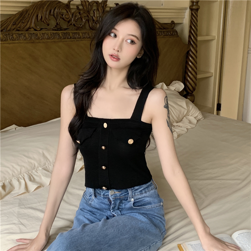 Shipped knitted suspender vest for women in summer new hot girl outfit square collar sleeveless niche top