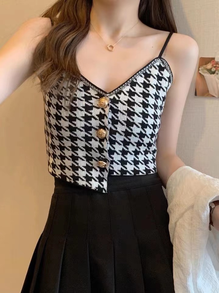 Shipped French plaid suspender vest for women with summer short V-neck houndstooth knit top