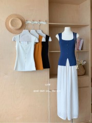 GS blogger's new summer style is super made of "pure slimming, single-breasted sleeveless vest sweater for women