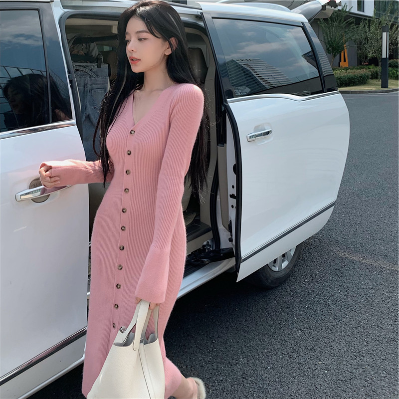 Hepburn style V-neck front slit button knitted sweater dress for women's spring wear waist-hugging coat with long over-knee base skirt