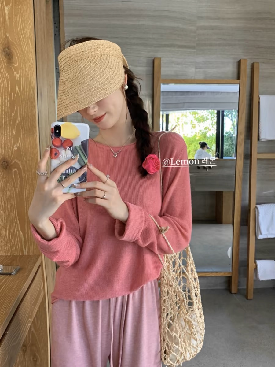 The lemon lemon green tea early spring new loose round neck pullover thin knitted sweater rolled-up top for women