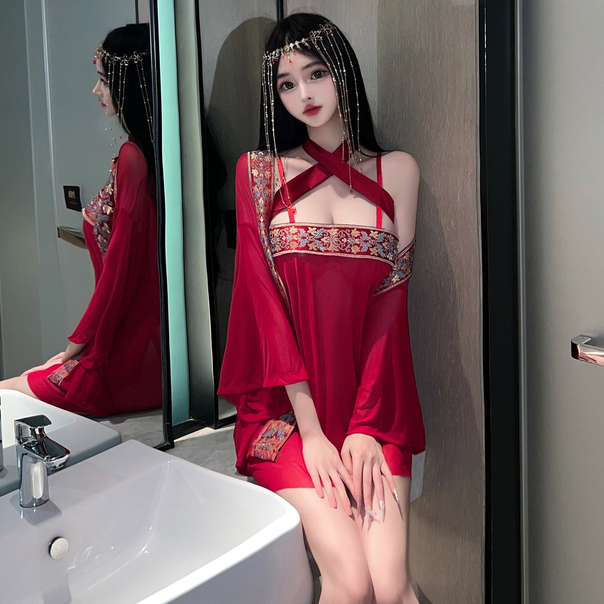Sexy artistic photos mesh strapless palace costume embroidery Warring States robe suspender cardigan honeymoon pajamas set