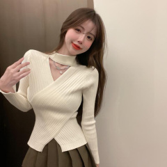 Knitted base shirt for women in autumn and winter inner wear V-neck sweater new spring and autumn slim long-sleeved black tights