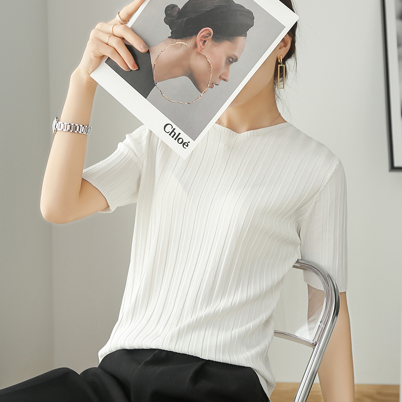 New spring and summer ice silk round neck short-sleeved thin T-shirt for women loose Korean knitted half-sleeved solid color versatile