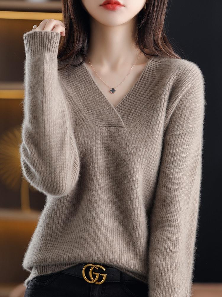 New autumn and winter cashmere sweater for women loose thickened V-neck sweater Korean style lazy wool knitted sweater