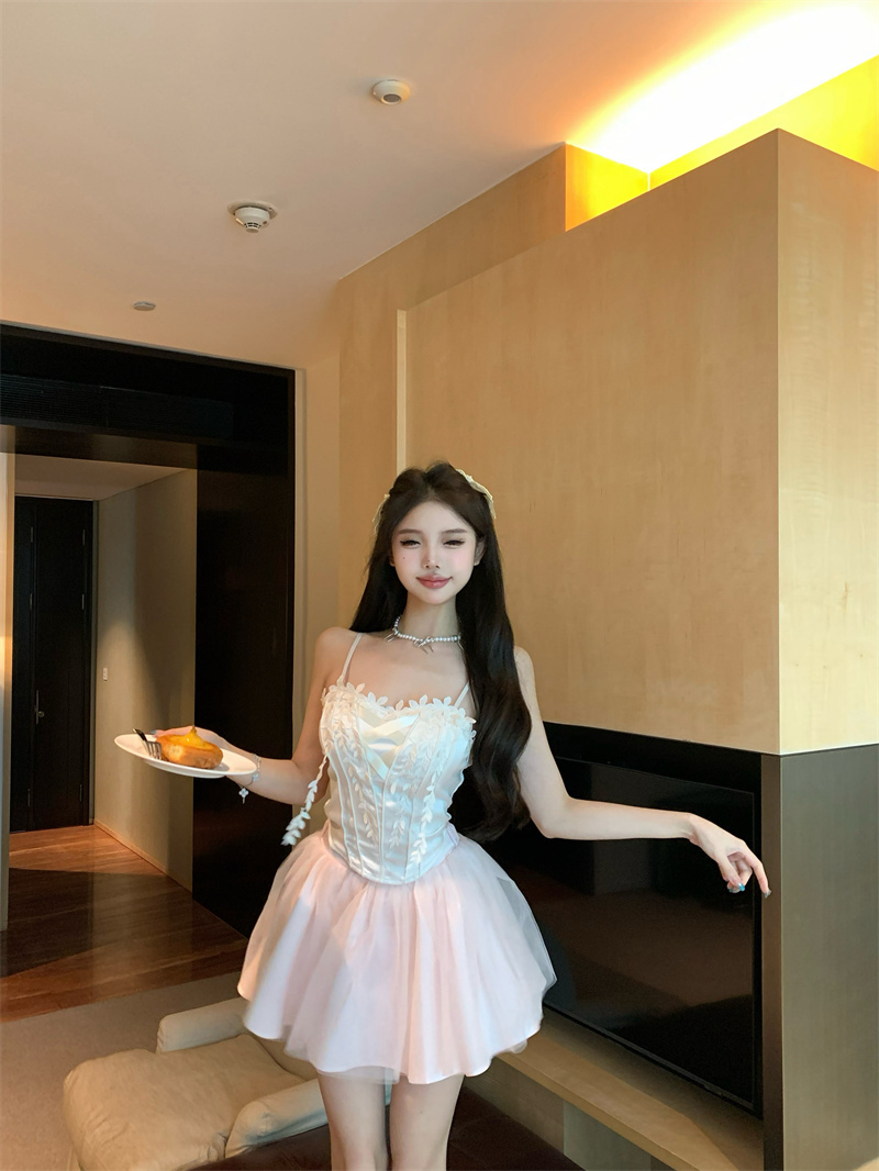 Real shot~ Hot girl suit for women 2025 strapless bra bone suspender top mesh skirt two-piece set