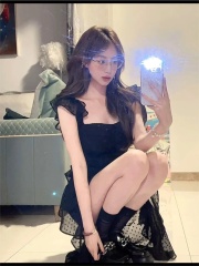 Shipped French holiday rose temperament long tail sleeveless atmosphere suspender dress