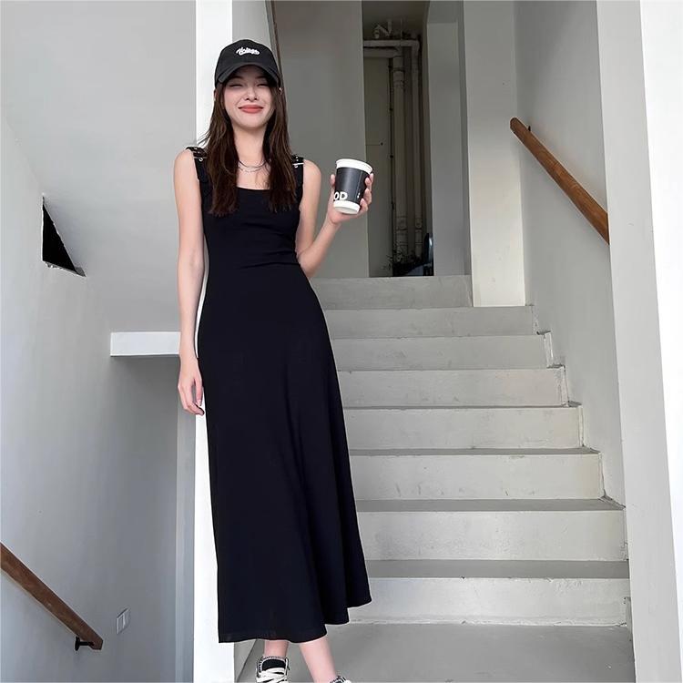 Shipped suspender dress for women 2025 French design niche long skirt