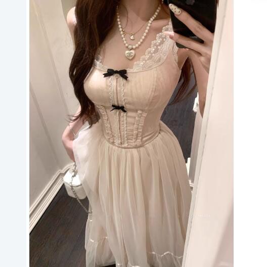 Shipped Pink fish bone bracelet French lace spliced ​​slim velvet vest fashionable and simple