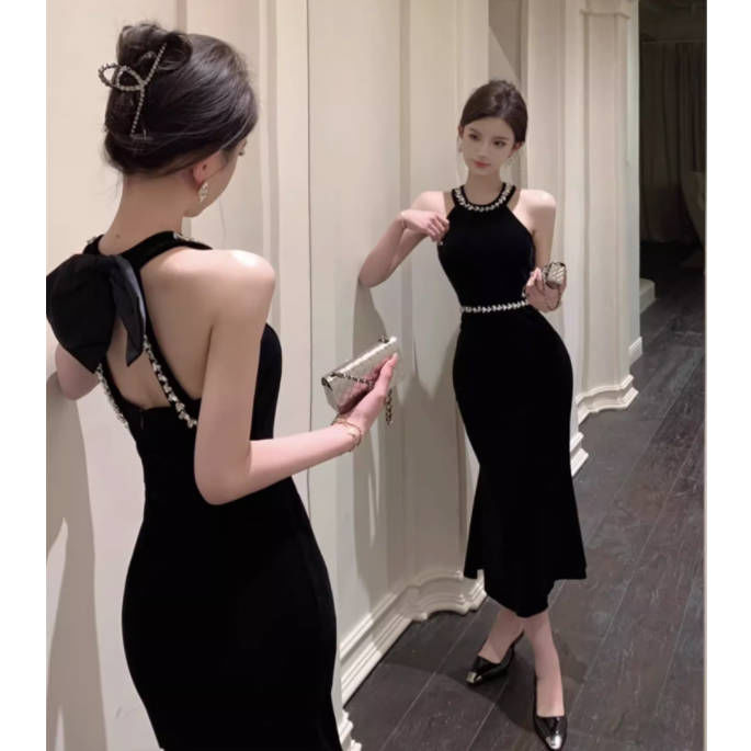 Has shipped birthday party evening dress halter neck dress female temperament high-end sexy backless fishtail long skirt