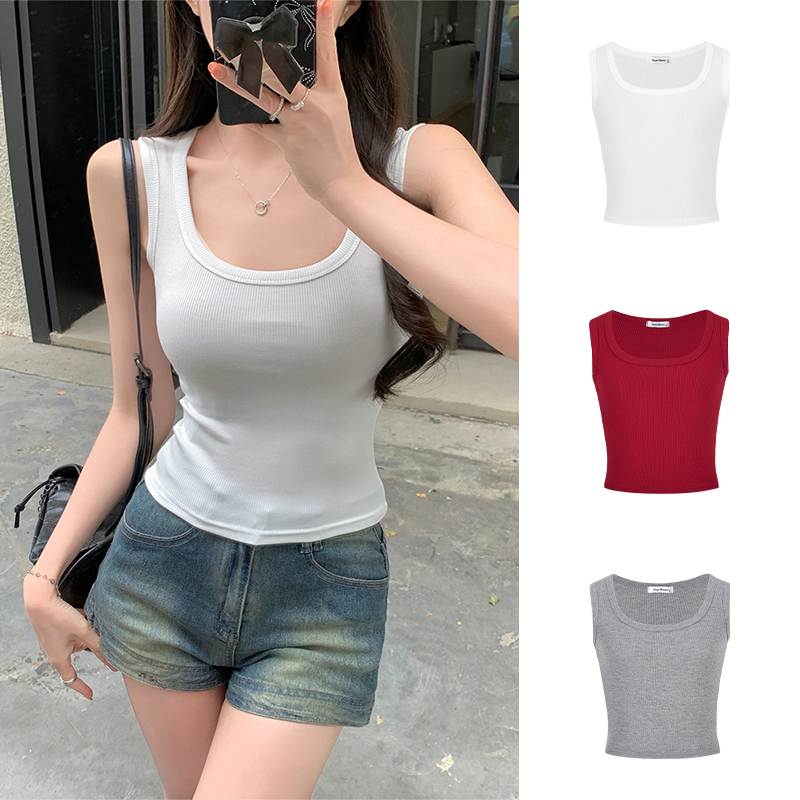 Real shot - Red U-neck sleeveless top for women's summer new style for casual and slim short base vest