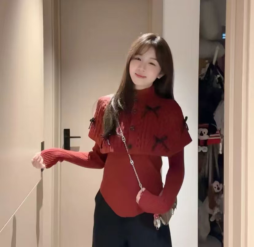Shipped bow knit sweater niche layered shawl cape top for women in spring and autumn red slim fit