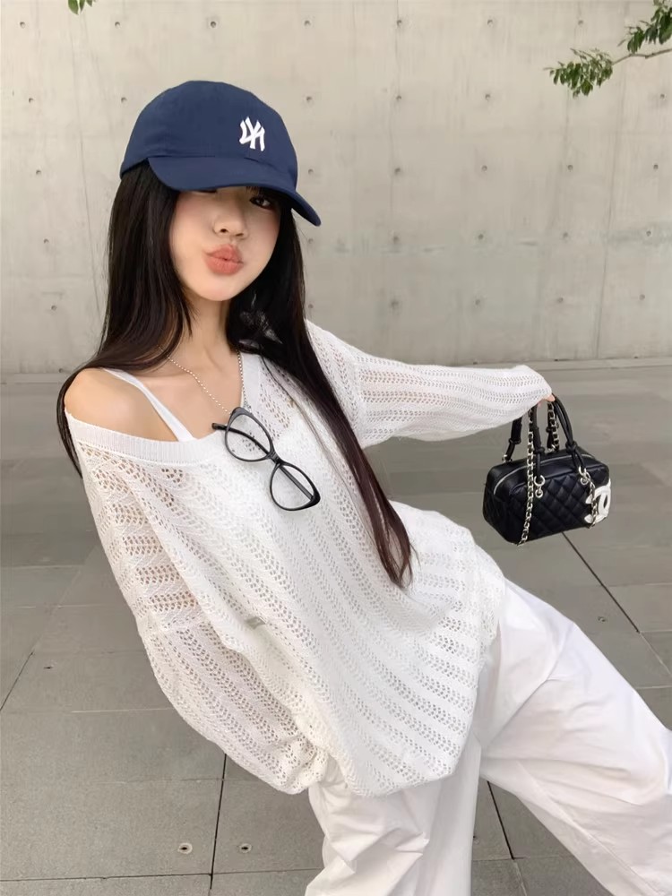 Shipped Early autumn white hollow design round neck long sleeve sweater for women lazy style niche thin style