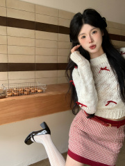 Shipped Original workmanship bow pullover long sleeve high waist contrasting color plaid skirt two-piece set