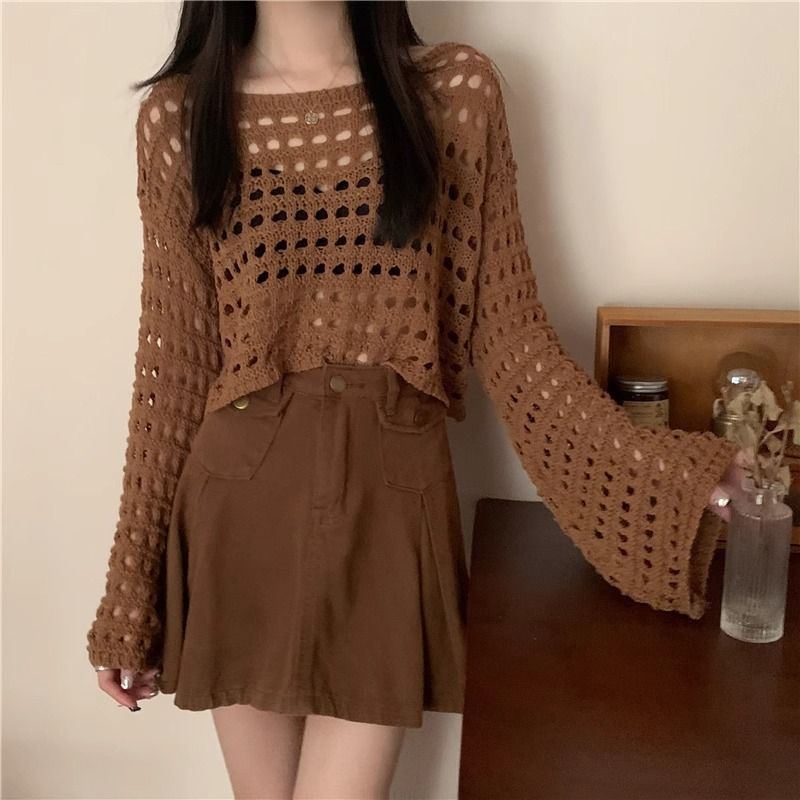 Has shipped hollow knitted top Xia Chunyu new versatile short thin sweater sunscreen