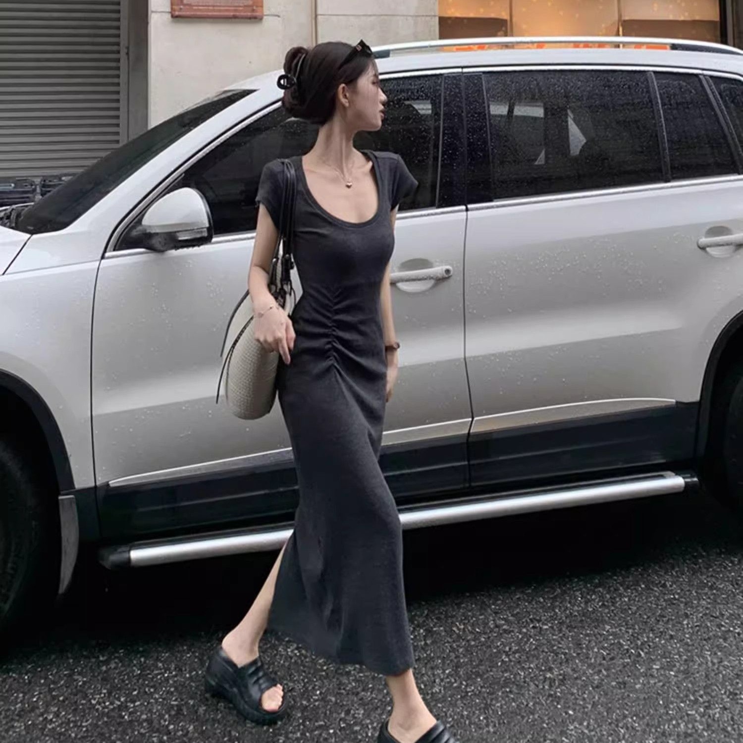 Shipped Dresses Women's 2025 New Summer French High-end Niche Wrinkled Temperament Long Skirt