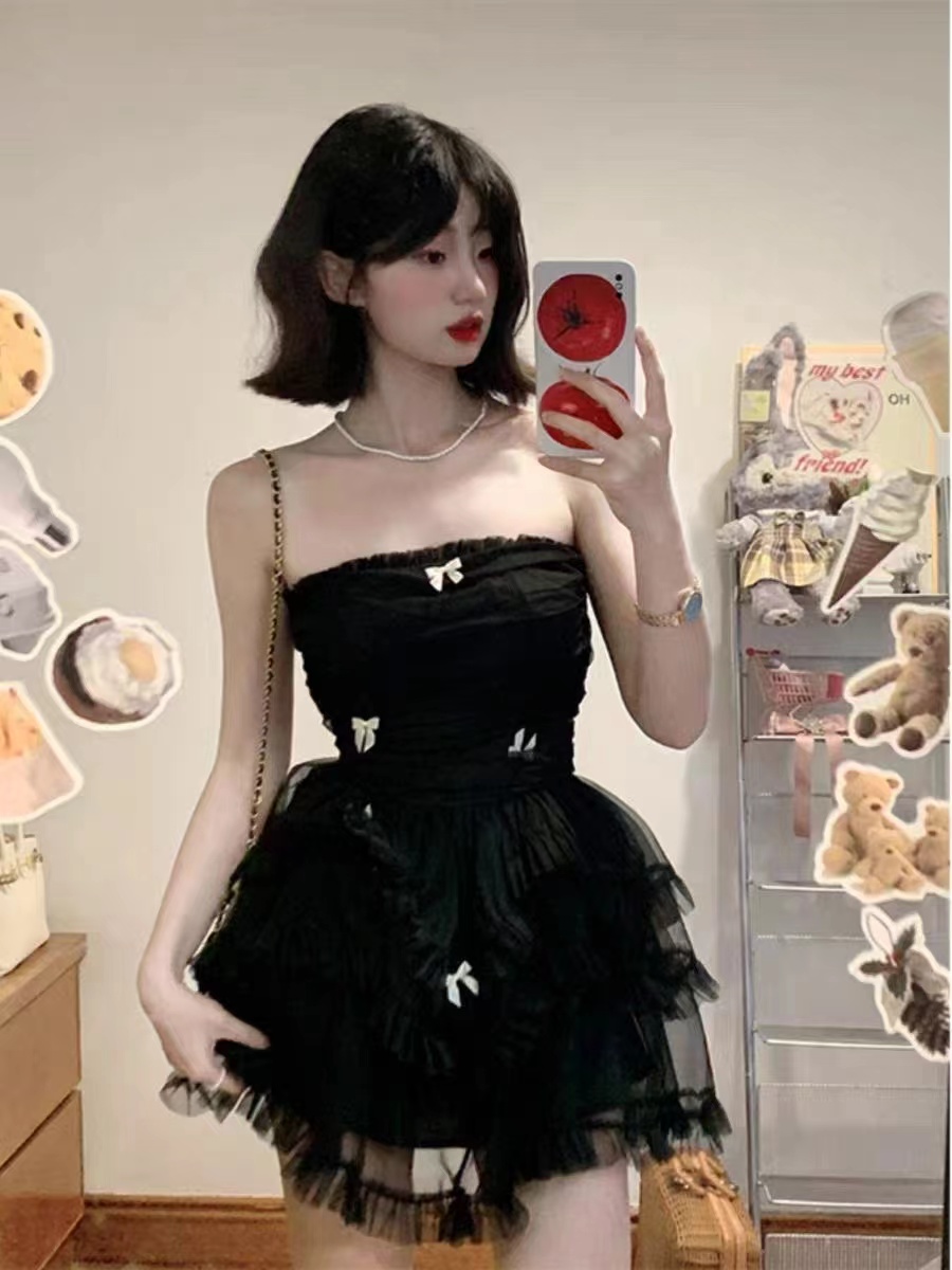 Shipped French pure cake dress summer new style women's waist-hugging hot girl's strapless fashion