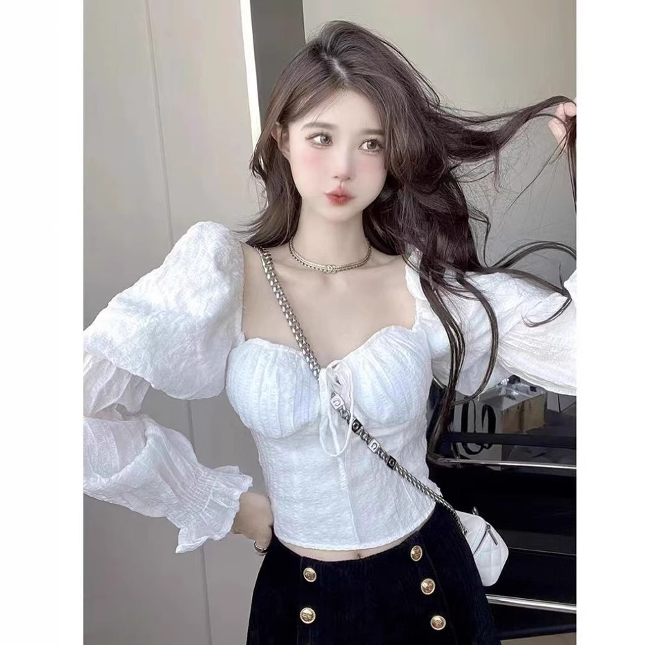 Shipped Square collar lace-up puff sleeve white shirt with women's temperament, gentle style, age-reducing long-sleeved top