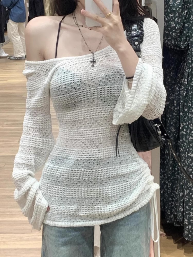 Shipped White thin hollow outer blouse for women 2025 early spring new loose layered flared sleeves exposed shoulders