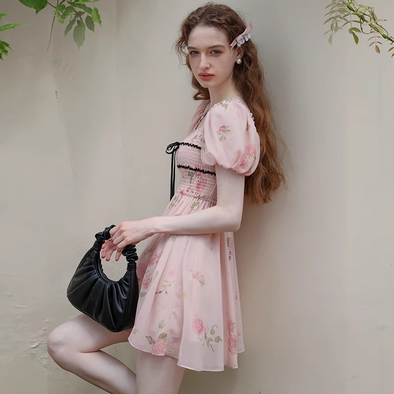 Shipped pink dress French gentle romantic fairy skirt short pure and sweet floral skirt