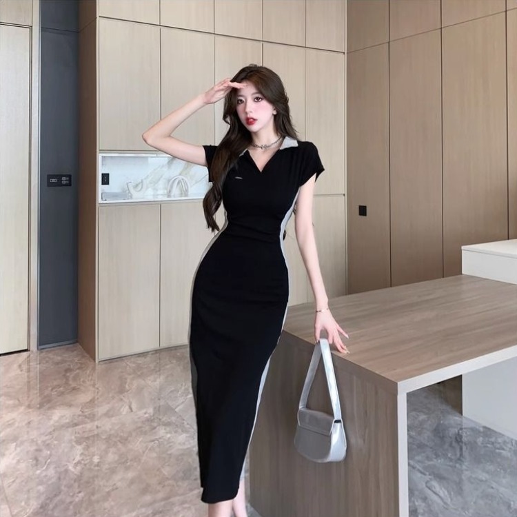 Shipped hot girl slim long skirt, summer 2025 new slit contrasting color splicing dress