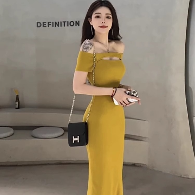 Shipped knitted dress for women 2025 summer new slim slim hip skirt slit long skirt