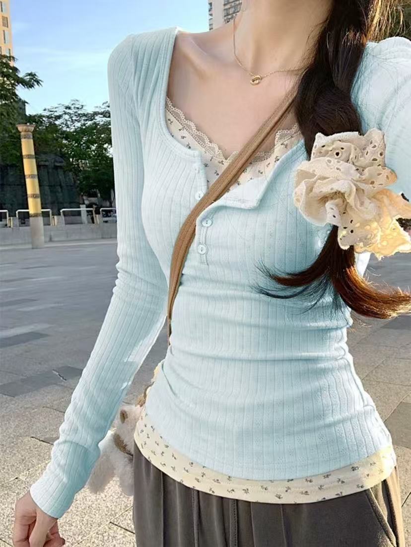 Shipped two fake floral long-sleeved shoulder short-sleeved T-shirt for women in spring and autumn design lace-edged bottoming shirt top