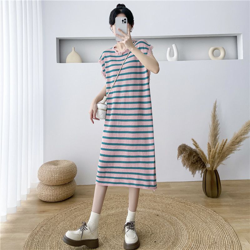 Shipped Knitted Dress for Women's Summer 2025 New Loose Slim Straight Sleeveless Round Neck Medium-length