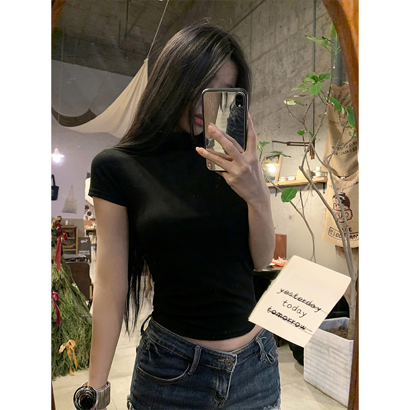 Real shot~ Half-high neck inner bottom shirt for women in spring and summer hot girl design tight short-sleeved T-shirt top