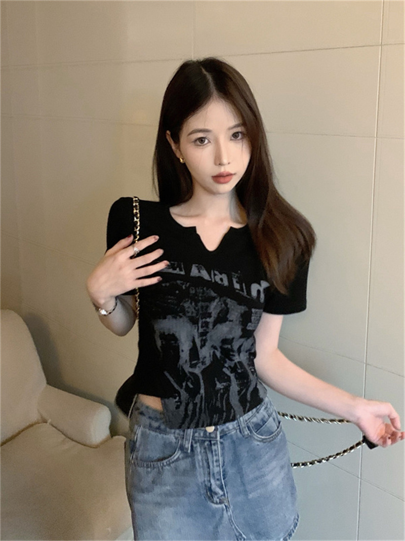 Shipped Ribbed retro summer irregular design pure hot girl short style