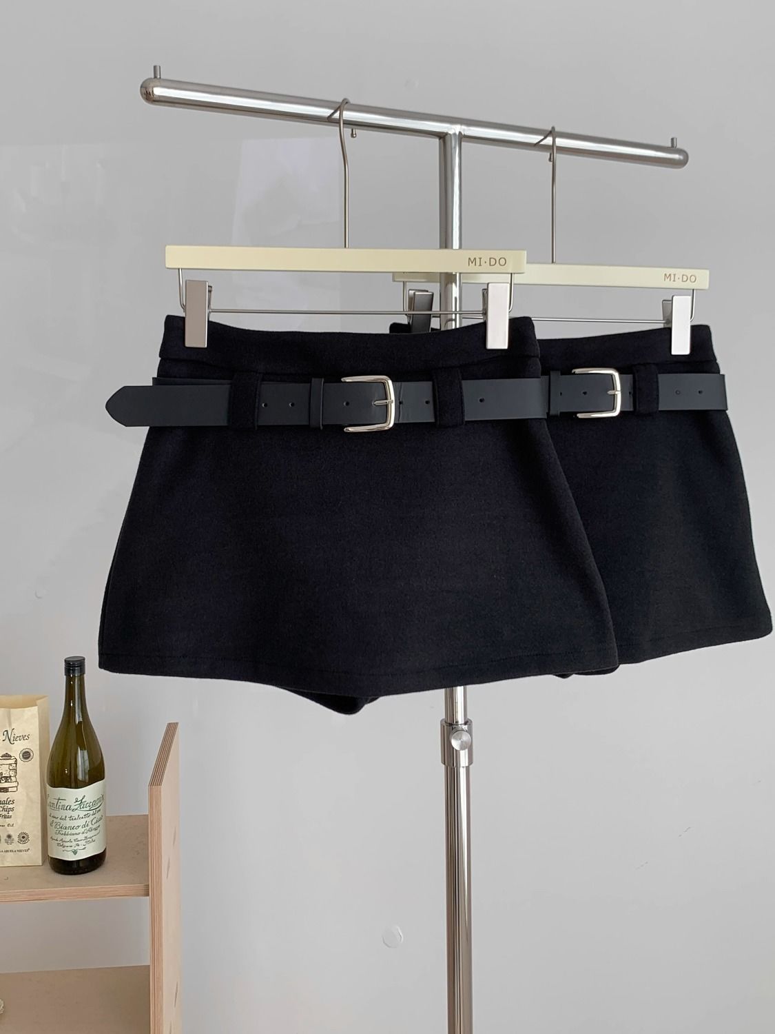 Shipped New winter wool hot girl short skirt for women with high waist slim A-line skirt with inner lining hip skirt for women