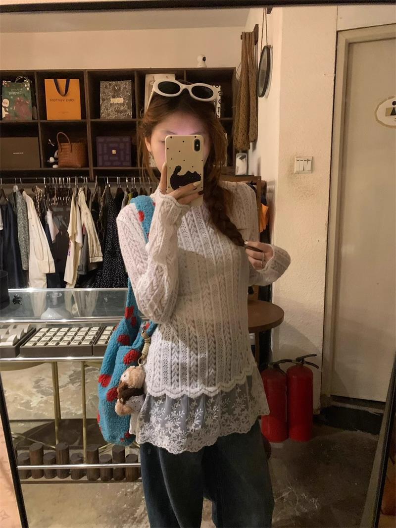 Shipped White bottoming shirt for women new autumn and winter high-end T-shirt lace inner long-sleeved top