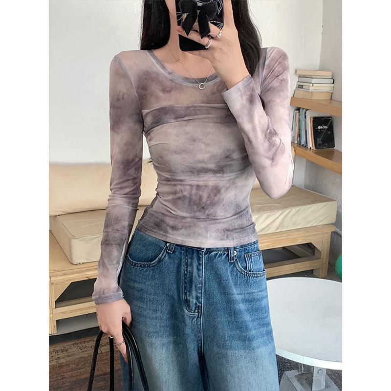 Real shot~ Hot girls smudge round neck long-sleeved T-shirt for women's new fashionable slim fit and niche base top trendy