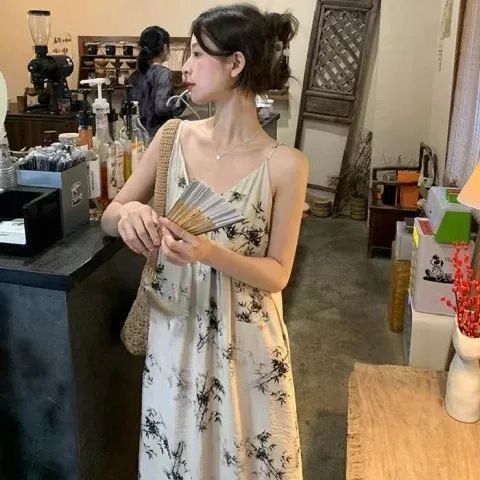 Chinese style new Chinese floral suspender skirt 2025 new summer vacation style design printed long skirt top