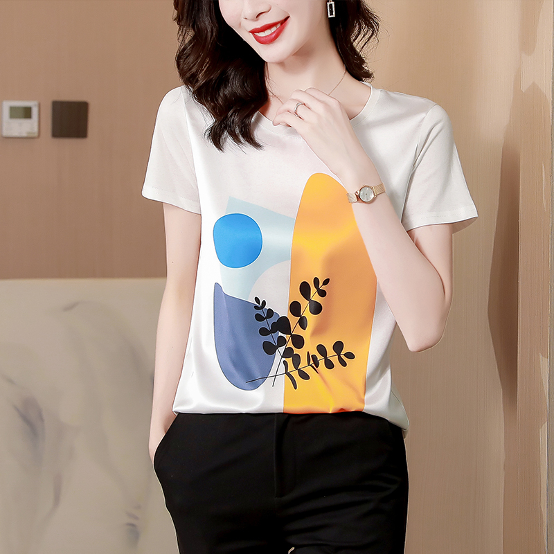 Real-life light and luxurious fashionable silk printed short-sleeved T-shirt for women 2025 new loose slim round neck printed T-t-shirt