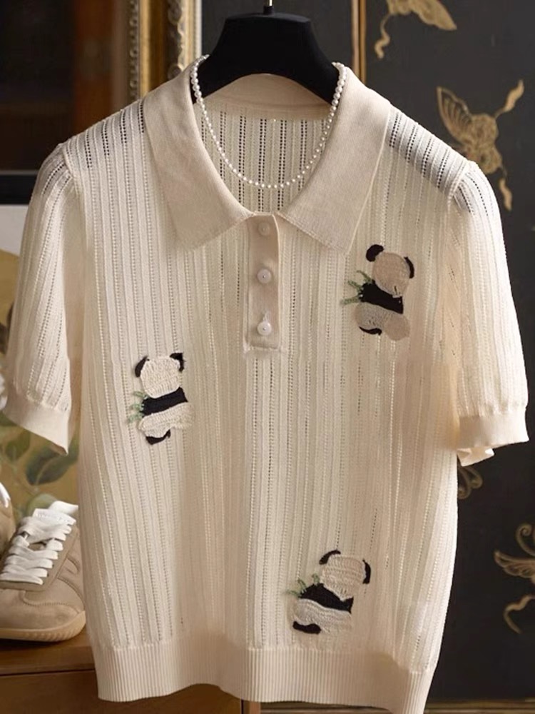 Fun and fashionable, age-reducing recommended, handmade crochet panda vertical strip hollow texture polo lapel sweater top