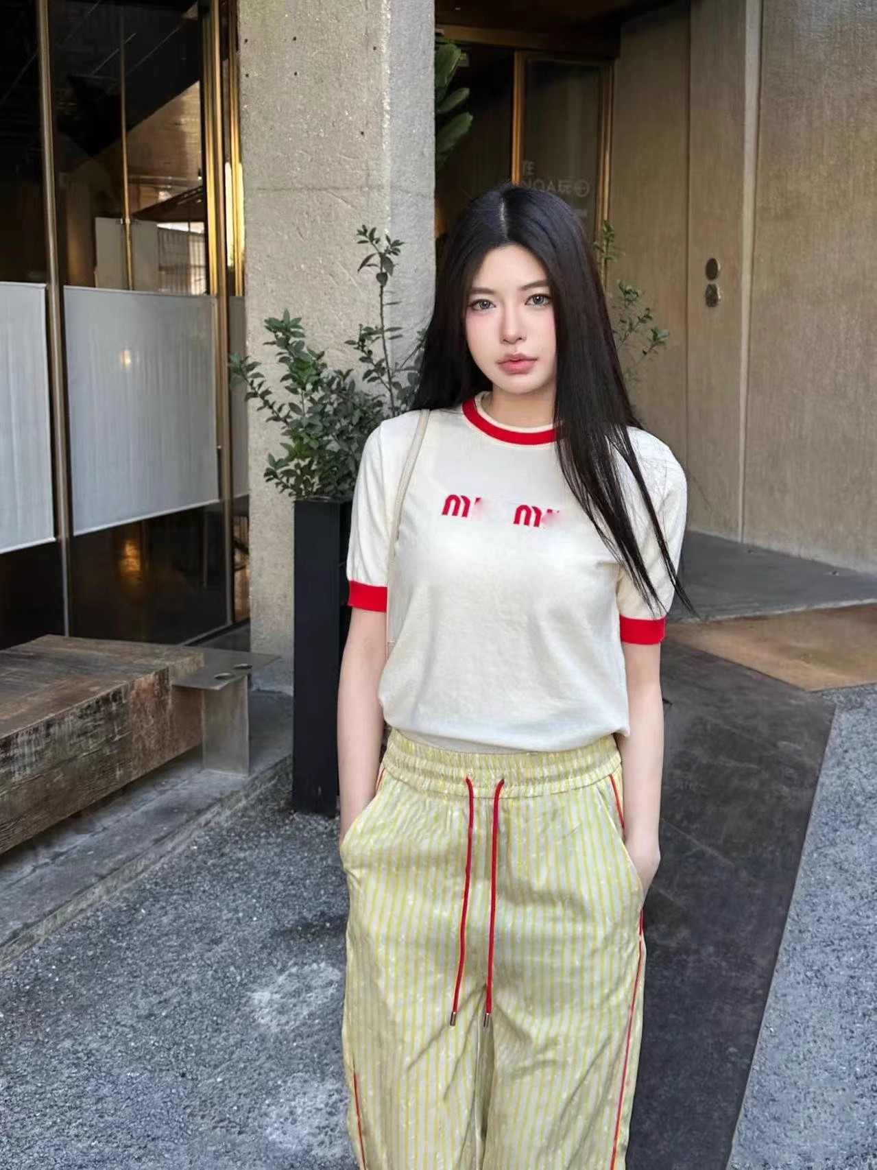2025 spring and summer new fashionable and versatile casual letter jacquard knitted short-sleeved women simple contrasting color round neck top for women