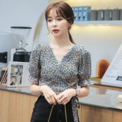 Real shot 2025 new short-sleeved floral chiffon shirt for women summer top short printed puff sleeves high waist V-neck shirt