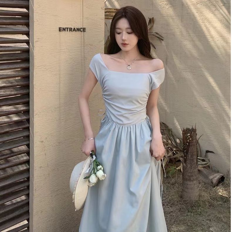 Simple Korean version of girls' short-sleeved dress 2025 summer waist pleated design slim mid-length skirt for women
